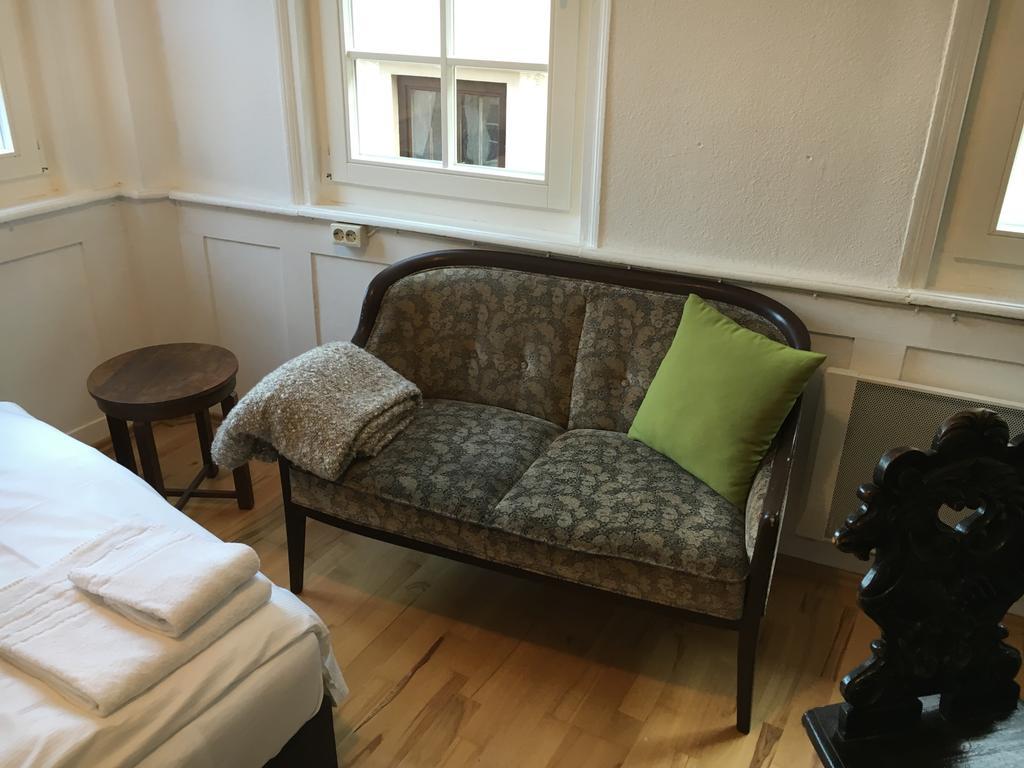 Privatzimmer In Bester Altstadtlage Τούμπινγκεν Εξωτερικό φωτογραφία